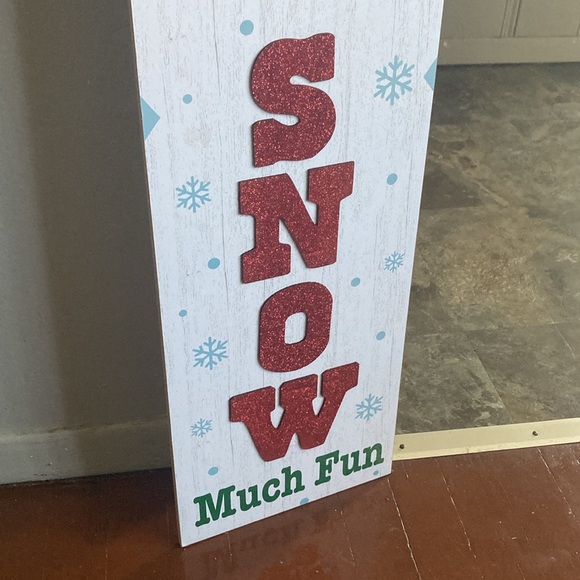 NWT- 48” Glittered LET IT SNOW Snowman Wooden Leaner or Hanger Decoration Sign - Picture 11 of 17